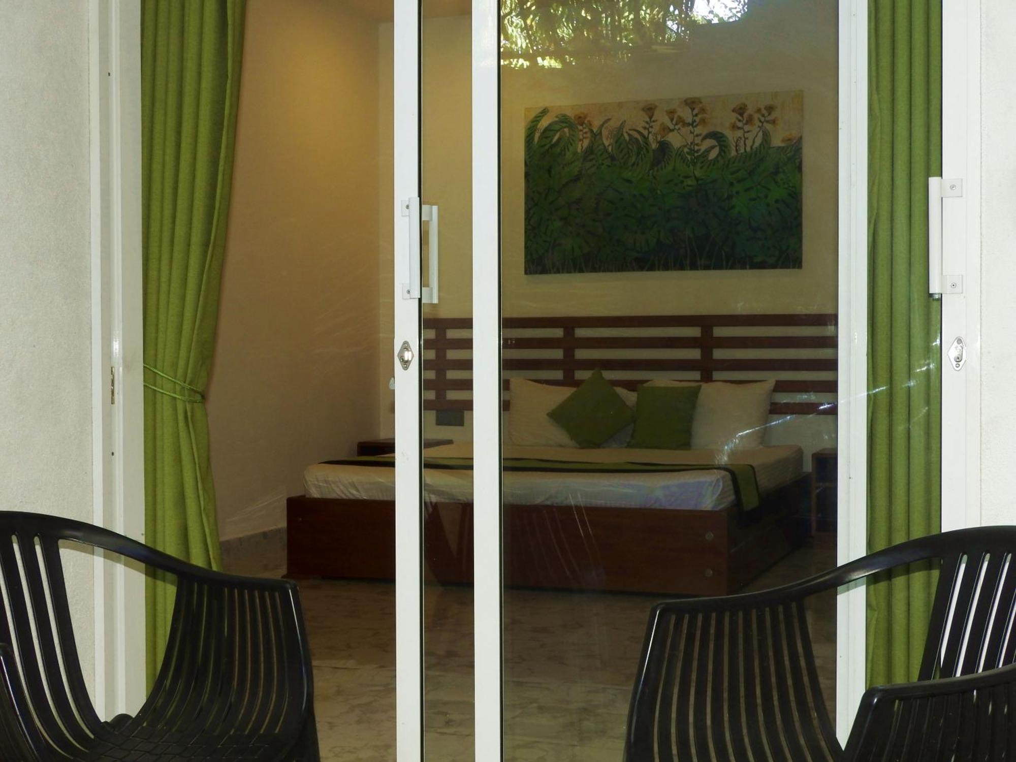 Green Heaven Resort Канди Экстерьер фото